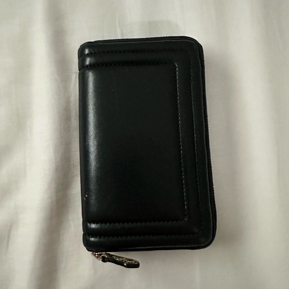 Coach Black Leather Zip Wallet - Picture 2 of 5